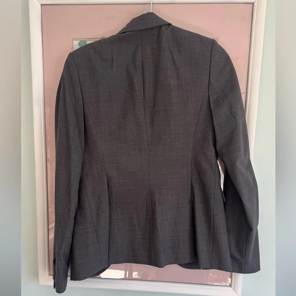 Banana Republic Charcoal Suit Set - Picture 8 of 9